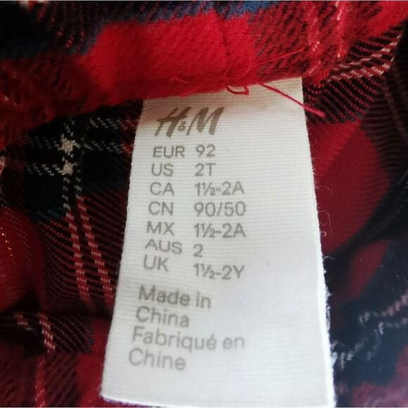 2/$20 H&M girls shorts size 2t - Picture 4 of 4